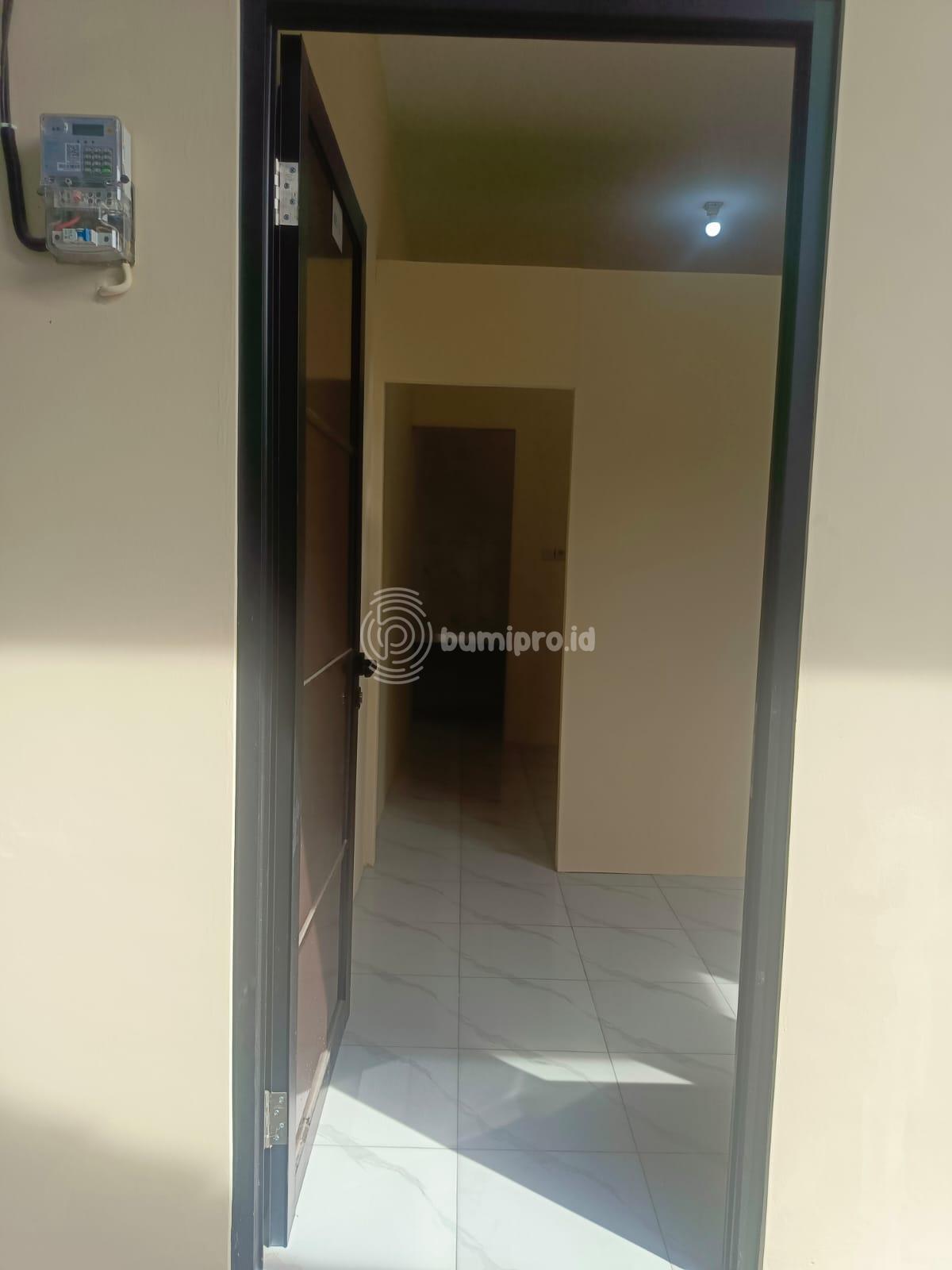 WhatsApp Image 2025-11-28 at 08.31.23