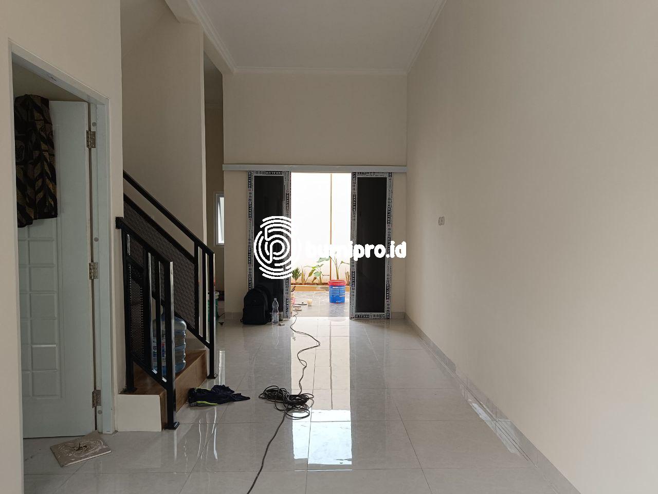 photo_2025-12-10_08-25-51