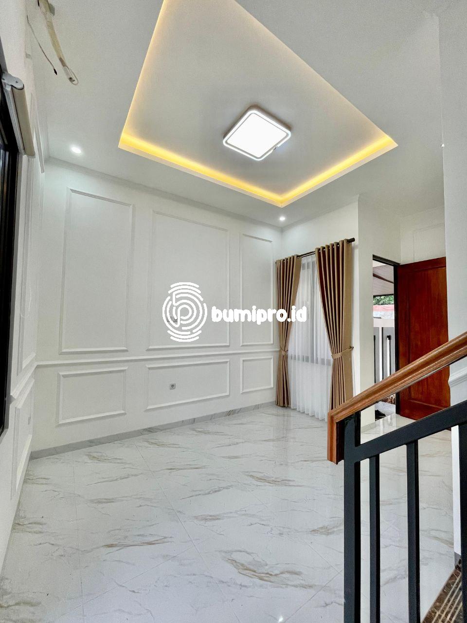 photo_2025-09-20_19-11-57