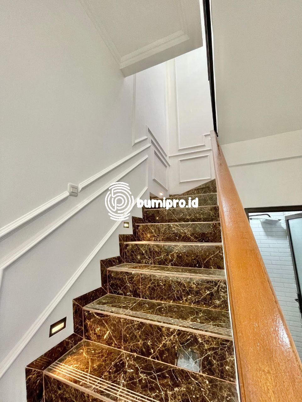 photo_2025-09-20_19-11-59 (3)