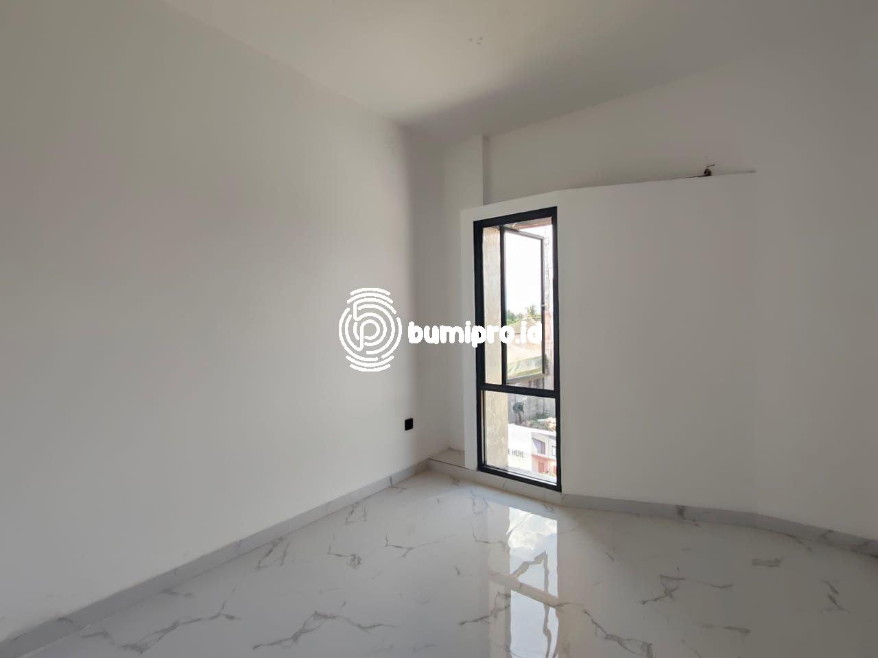 photo_2025-02-21_15-02-51